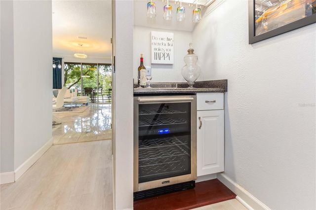 320 ISLAND WAY 605, Clearwater Beach, FL 33767