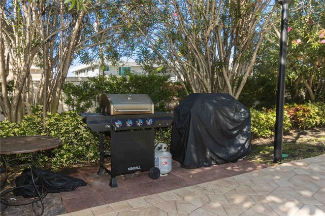 320 ISLAND WAY 605, Clearwater Beach, FL 33767