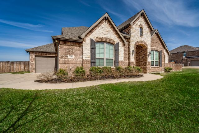 3351 Makala Drive, Midlothian, TX 76065