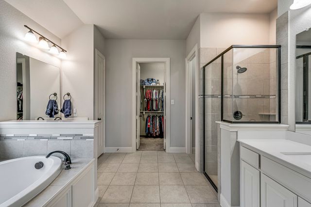 3351 Makala Drive, Midlothian, TX 76065