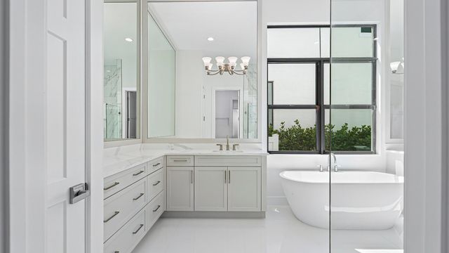 13314 Artisan Circle, Palm Beach Gardens, FL 33418