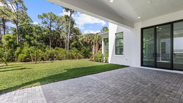 13314 Artisan Circle, Palm Beach Gardens, FL 33418