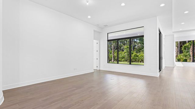 13314 Artisan Circle, Palm Beach Gardens, FL 33418