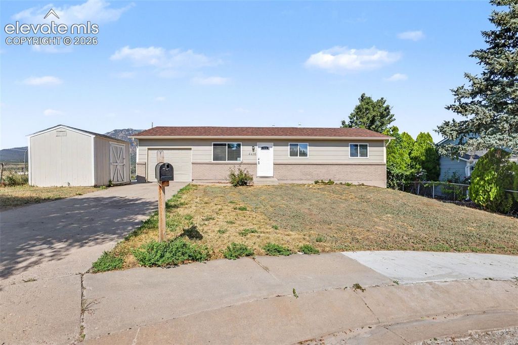 4416 S Chamberlin Drive, Colorado Springs, CO 80906