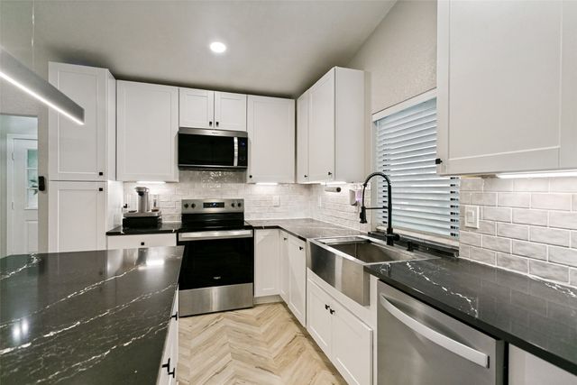 1300 Wyndham Drive, Wylie, TX 75098