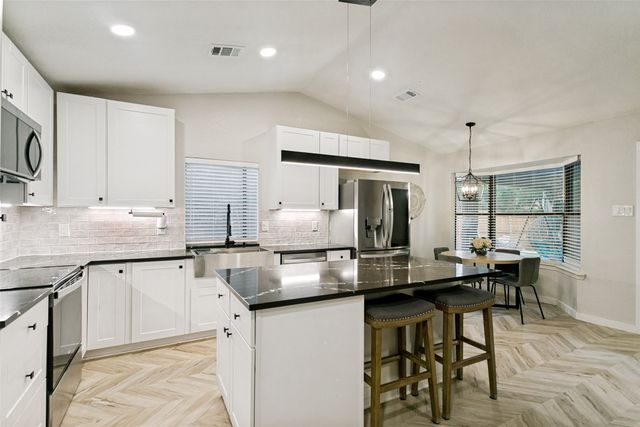 1300 Wyndham Drive, Wylie, TX 75098