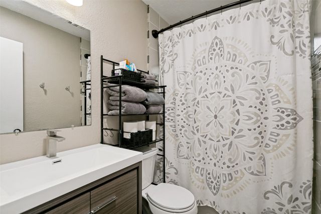 1300 Wyndham Drive, Wylie, TX 75098