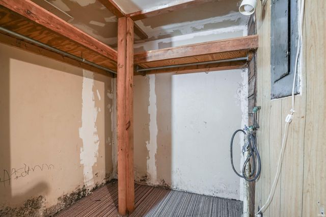 1450 E Market Street, Huntington, IN 46750