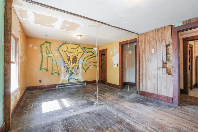 1450 E Market Street, Huntington, IN 46750