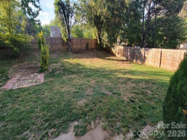 8418 Red Cypress Court, Charlotte, NC 28216