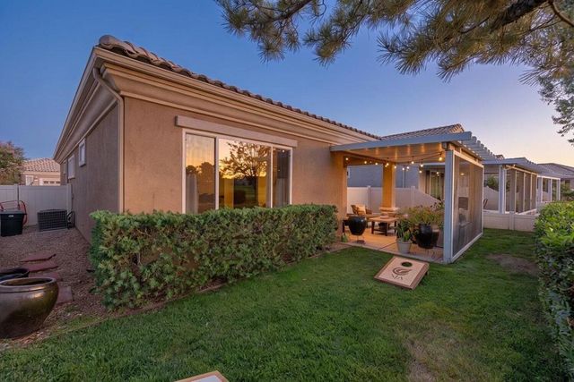 4836 Rolling Hills Avenue, Banning, CA 92220