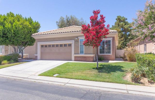 4836 Rolling Hills Avenue, Banning, CA 92220