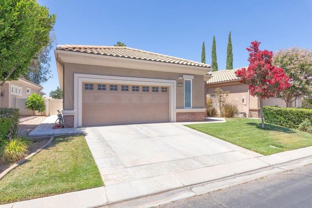 4836 Rolling Hills Avenue, Banning, CA 92220