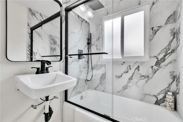 871 W 29th Street, San Bernardino, CA 92405