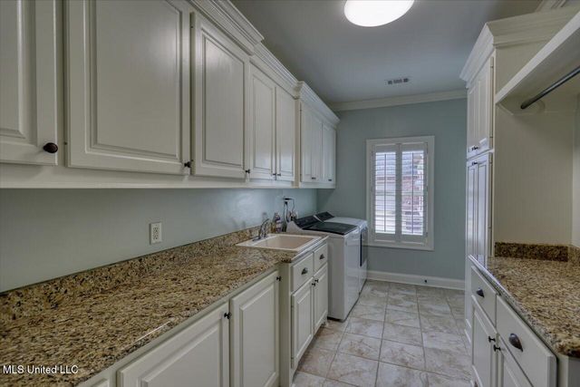 106 Elizabeth Drive, Brandon, MS 39042