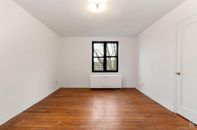 22-60 79th Street 3E, East Elmhurst, NY 11370