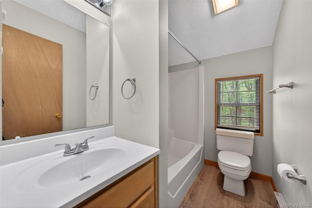 110 Ledgeview Drive, Other, PA 18428