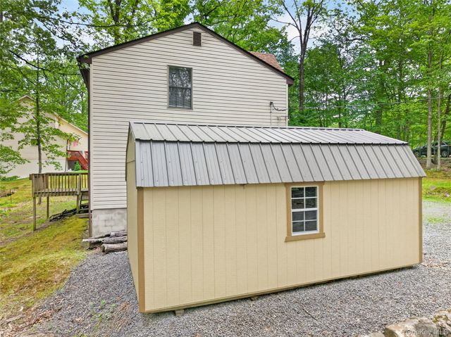 110 Ledgeview Drive, Other, PA 18428