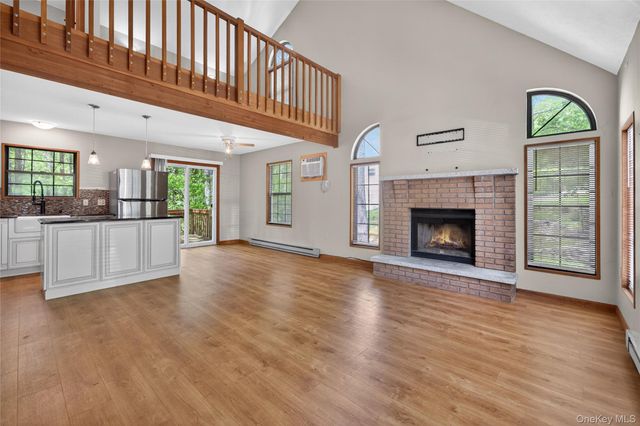 110 Ledgeview Drive, Other, PA 18428