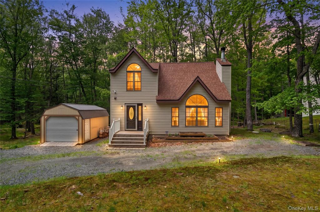110 Ledgeview Drive, Other, PA 18428