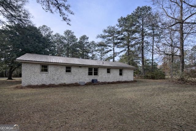 121 Worthy Road, Thomaston, GA 30286