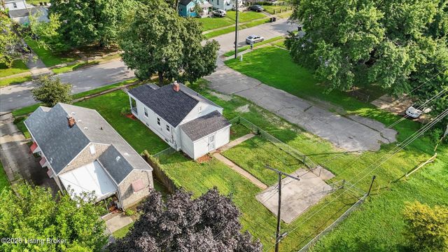 2455 Lindbergh Dr, Louisville, KY 40208