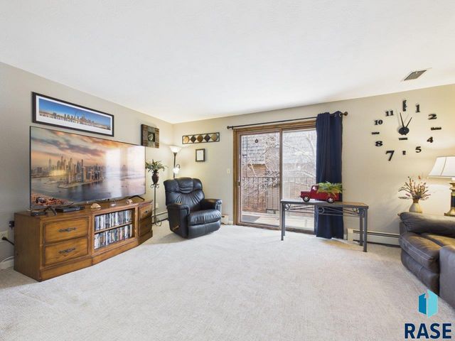 3712 S Terry Ave Avenue 203, Sioux Falls, SD 57106