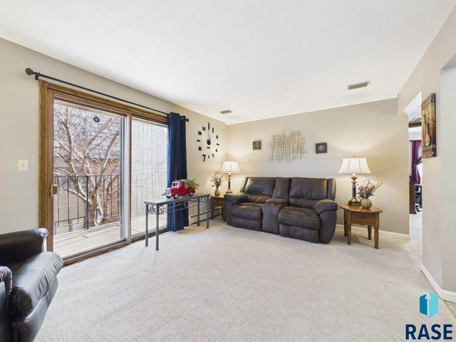 3712 S Terry Ave Avenue 203, Sioux Falls, SD 57106