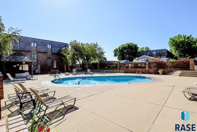 3712 S Terry Ave Avenue 203, Sioux Falls, SD 57106