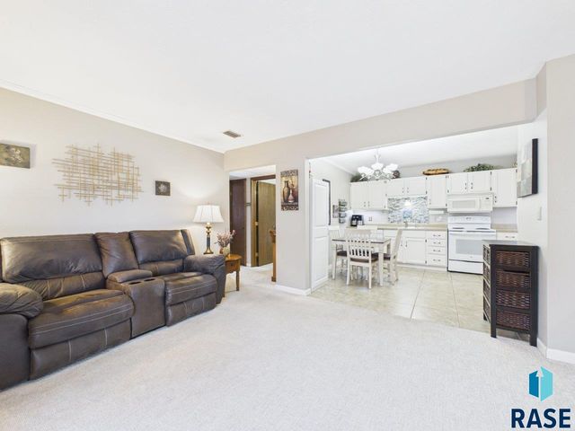 3712 S Terry Ave Avenue 203, Sioux Falls, SD 57106