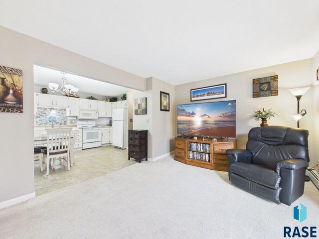 3712 S Terry Ave Avenue 203, Sioux Falls, SD 57106