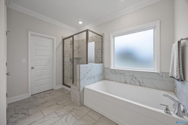 444 Summit Lakes Drive, Athens, AL 35613