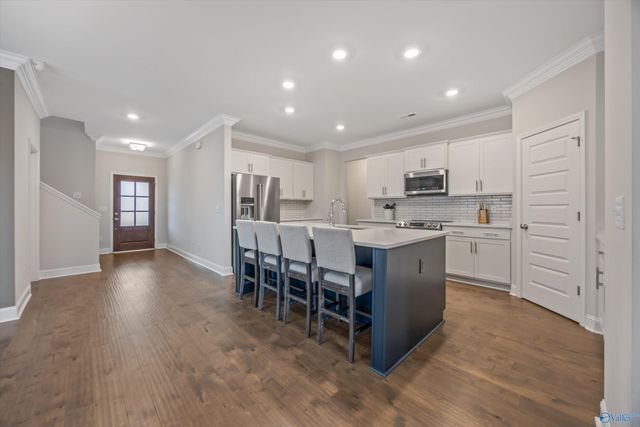 444 Summit Lakes Drive, Athens, AL 35613