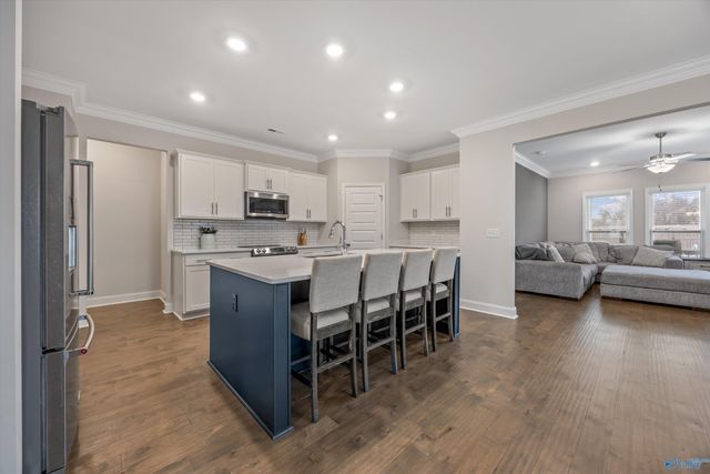 444 Summit Lakes Drive, Athens, AL 35613