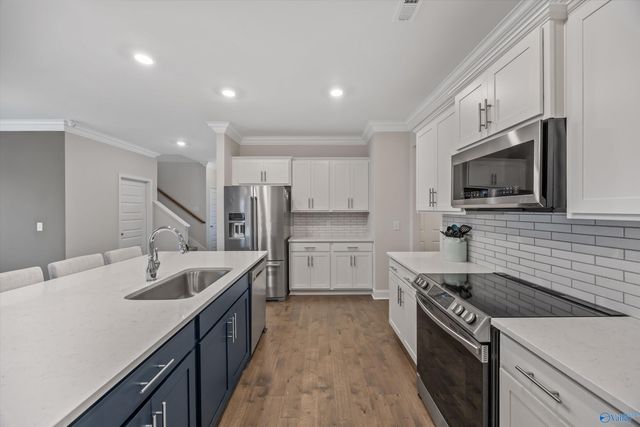 444 Summit Lakes Drive, Athens, AL 35613