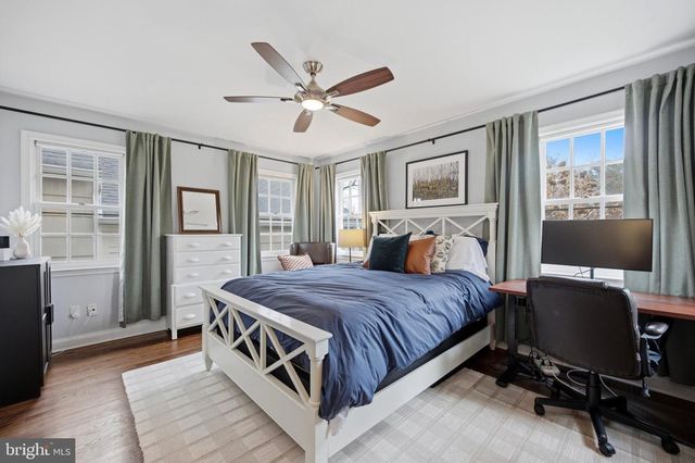 601 CEDAR LN, Villanova, PA 19085