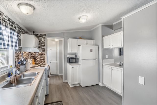 3802 Stern Dr., Conway, SC 29526