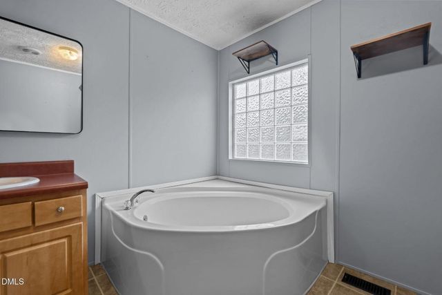 112 Cattle Drive, Sanford, NC 27332