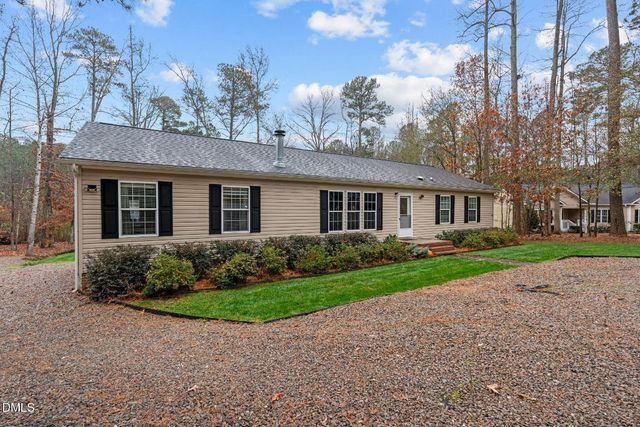 112 Cattle Drive, Sanford, NC 27332