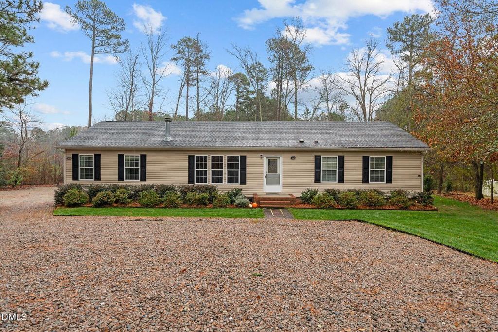 112 Cattle Drive, Sanford, NC 27332