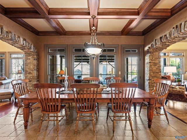 46 Mcmullen Lane SE, Huntsville, AL 35748