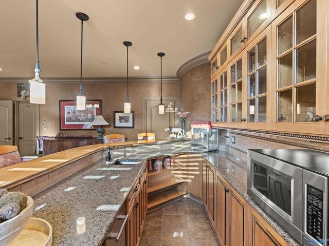 46 Mcmullen Lane SE, Huntsville, AL 35748