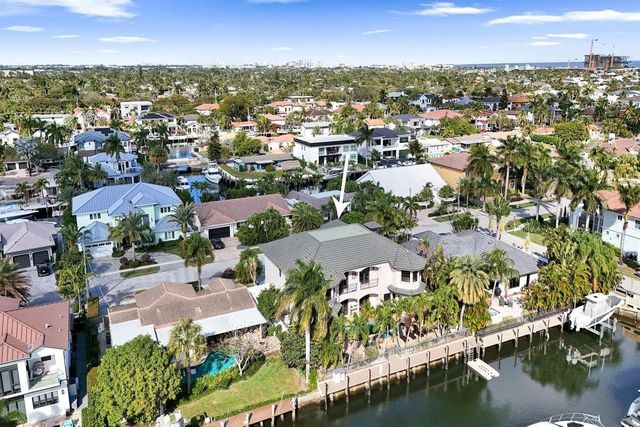 2340 NE 47TH Street, Lighthouse Point, FL 33064