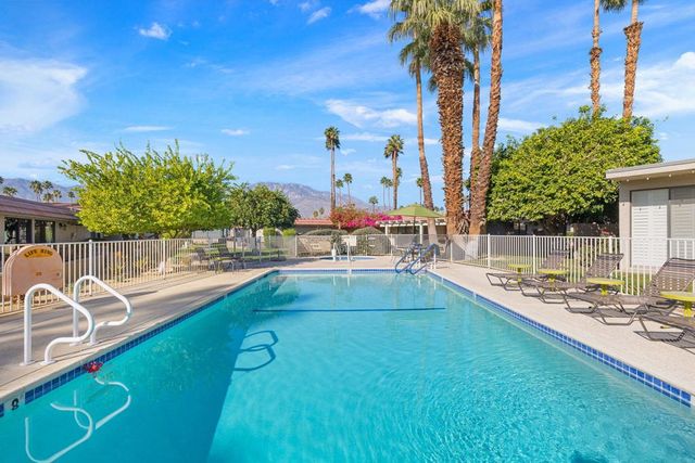68473 Calle Toledo, Cathedral City, CA 92234