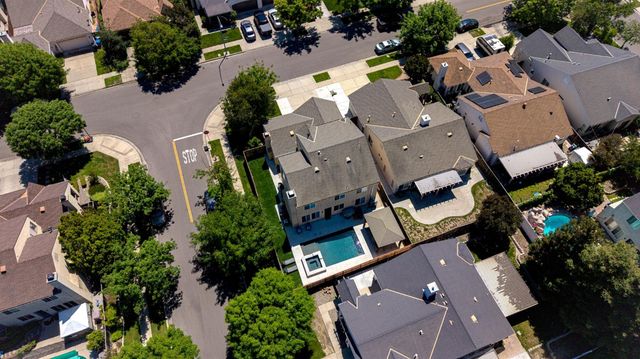 1267 Casual Ln, Turlock, CA 95382