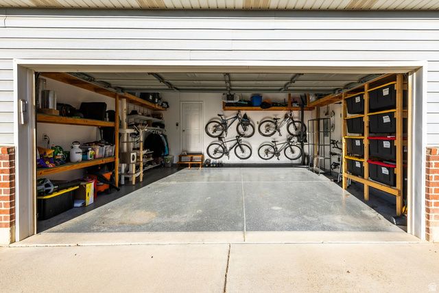 968 S 970 W, Woods Cross, UT 84087