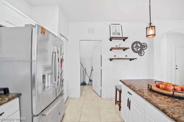 3160 NE 1st DR, Homestead, FL 33033
