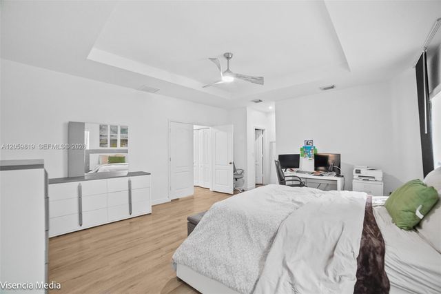 3160 NE 1st DR, Homestead, FL 33033
