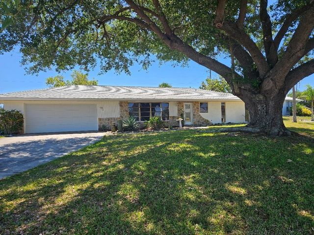 355 SPRING LAKE BOULEVARD NW, Port Charlotte, FL 33952