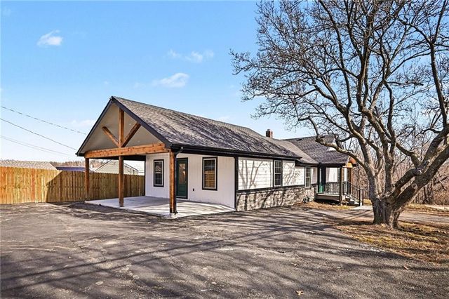 1928 S Boeke Street, Kansas City, KS 66103